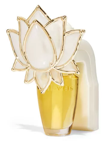 Classic Lotus Nightlight Wallflowers Fragrance Plug - Image 2