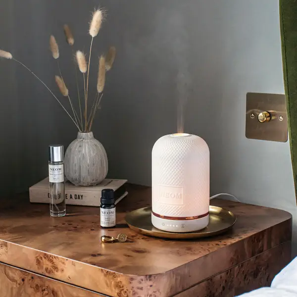 NEOM Scent To Sleep Essential Oil Blend 10ml - Image 2