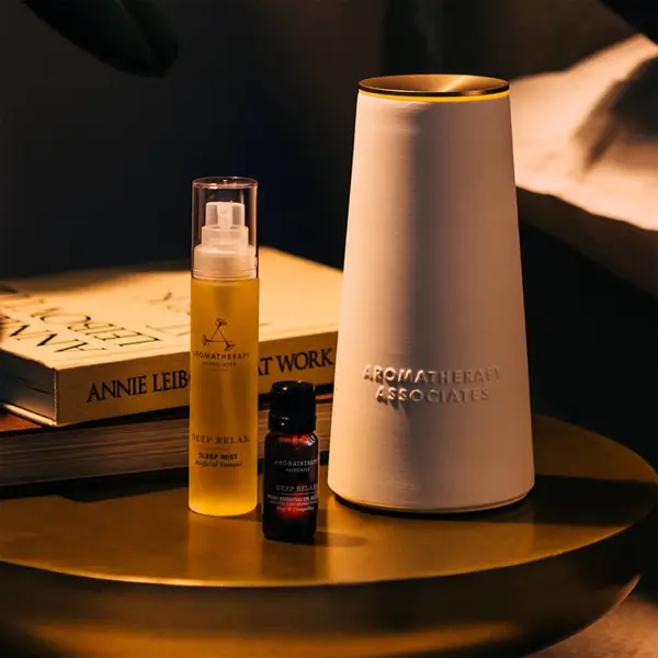 Aromatherapy Associates Deep Relax Sleep Mist - Image 4