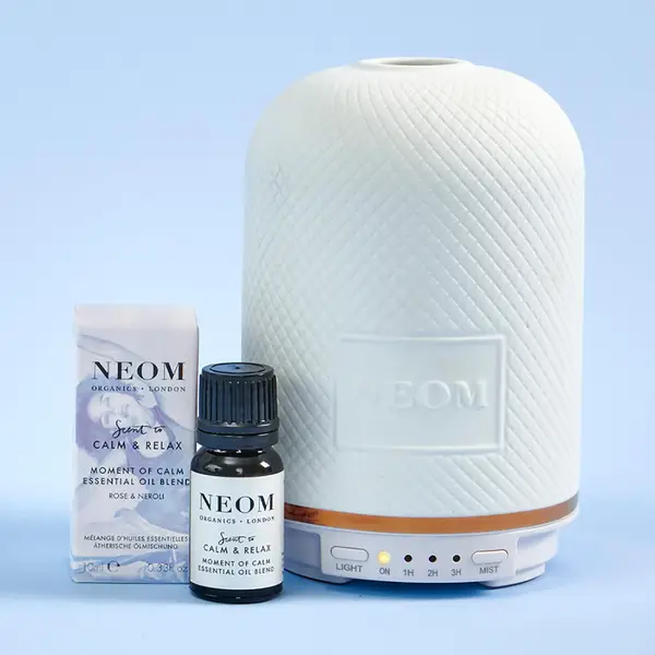 NEOM Moment Of Calm Essential Oil Blend 10ml - Image 6